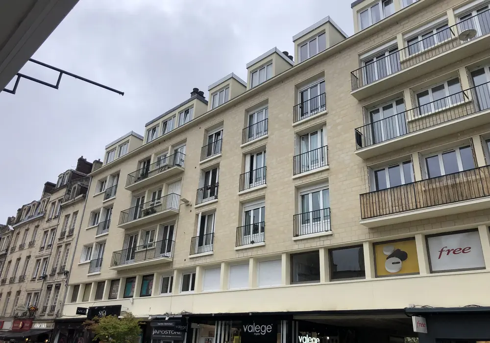 Réparation de façade - rue Saint Pierre - Caen